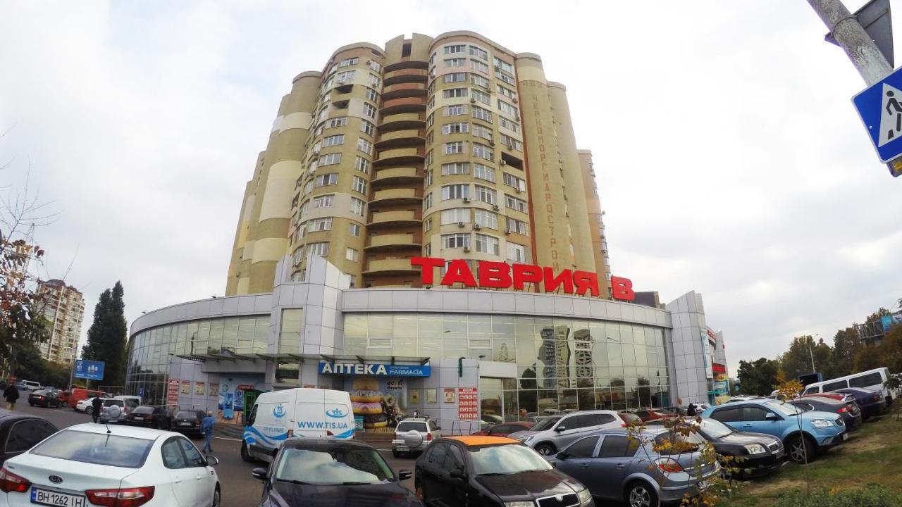 Просторная Квартира В Одессе Odessa Exterior foto